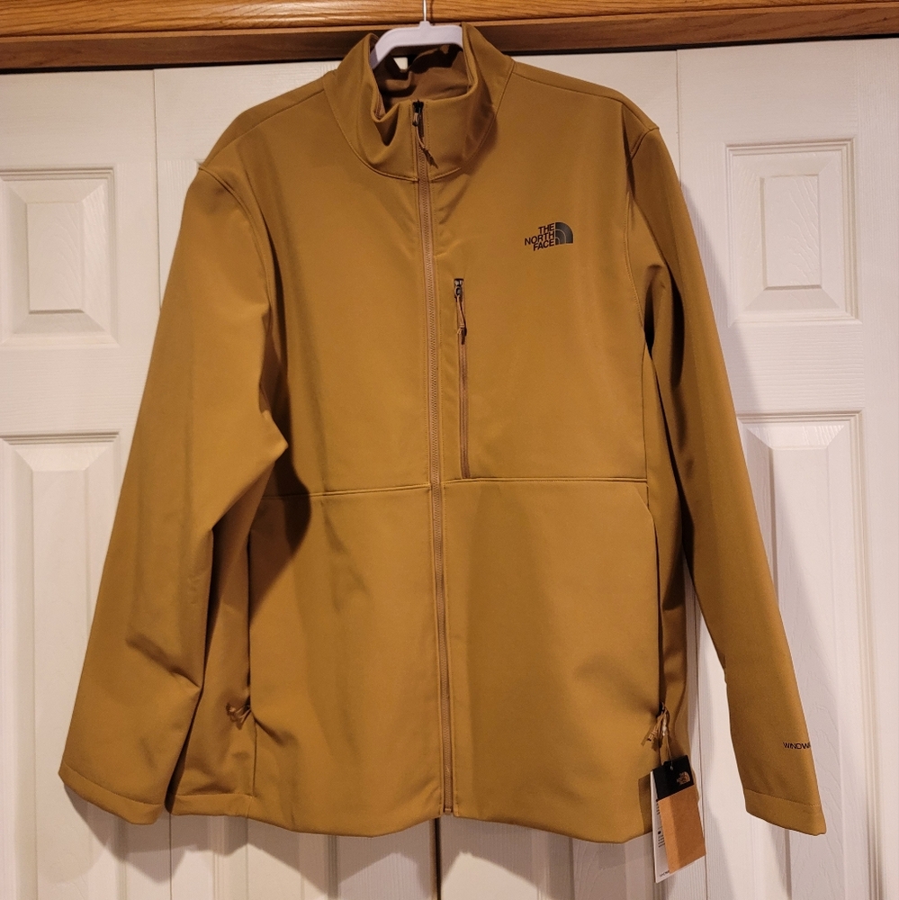 NWT, The North Face Tan Performance Jacket Lightweight and Relaxed